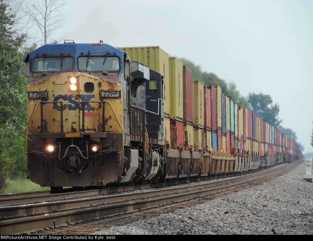 CSX 7788 on I161